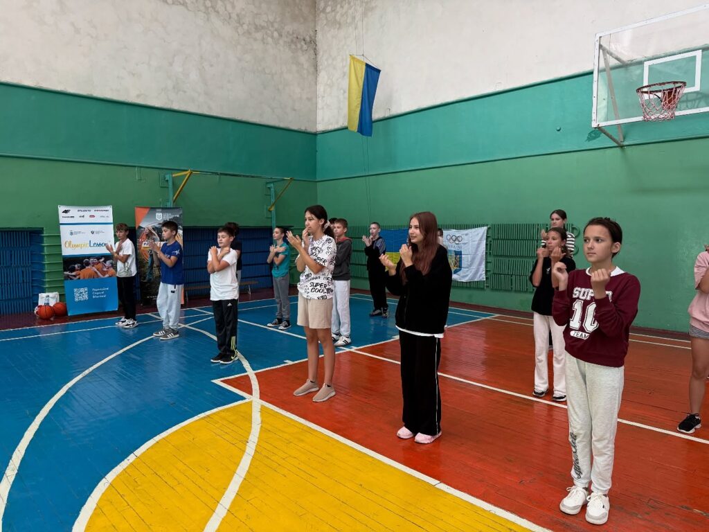 550844389_18362491279152349_5217391388663333586_n-1024x768 #BeActive - Олімпійський урок.