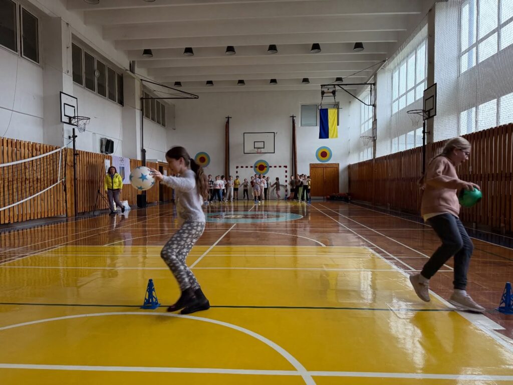 588934004_18374265832152349_3772538630360236076_n-1024x768 #OlympicLab в Науковому ліцеї Миколи Сабата.