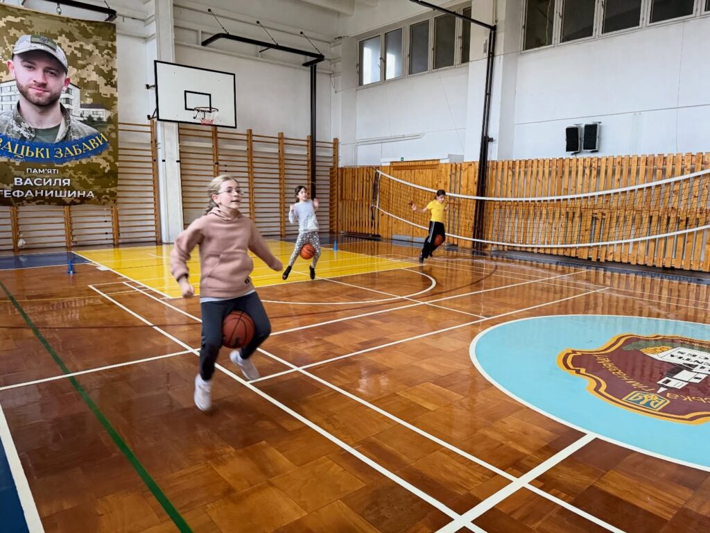 589165129_18374265787152349_8536655435177982655_n-1024x768 #OlympicLab в Науковому ліцеї Миколи Сабата.