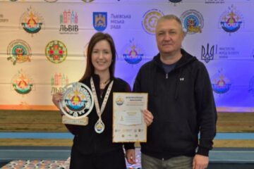 Лучниця з Нової Каховки Анастасія Павлова стала переможницею всеукраїнських змагань!