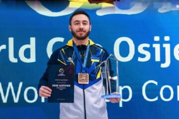 Український гімнаст Назар Чепурний завершує серію етапів Кубка світу в статусі переможця загального заліку!