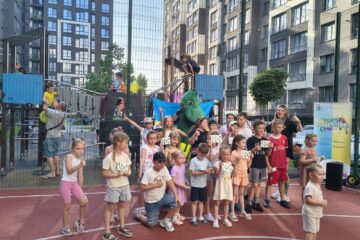 В рамках проекту #OlympicLab було проведено напрямок «Розвиток, добробут – пізнай себе» в ЖК «Паркова Алея»