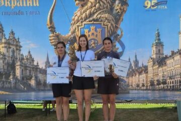 Новокаховська лучниця Анастасія Павлова стала чемпіонкою України!